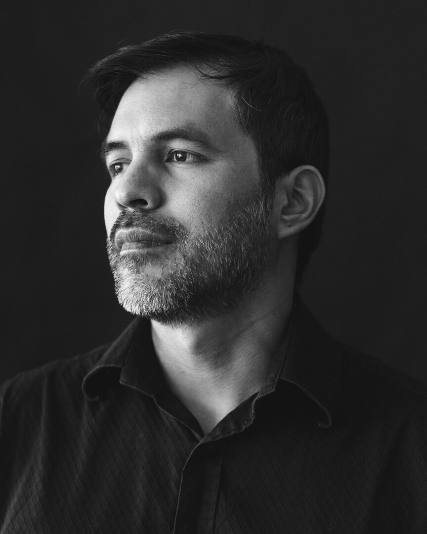 Professional portrait photography by Oscar Espinoza - Commercial portrait photography Surrey London