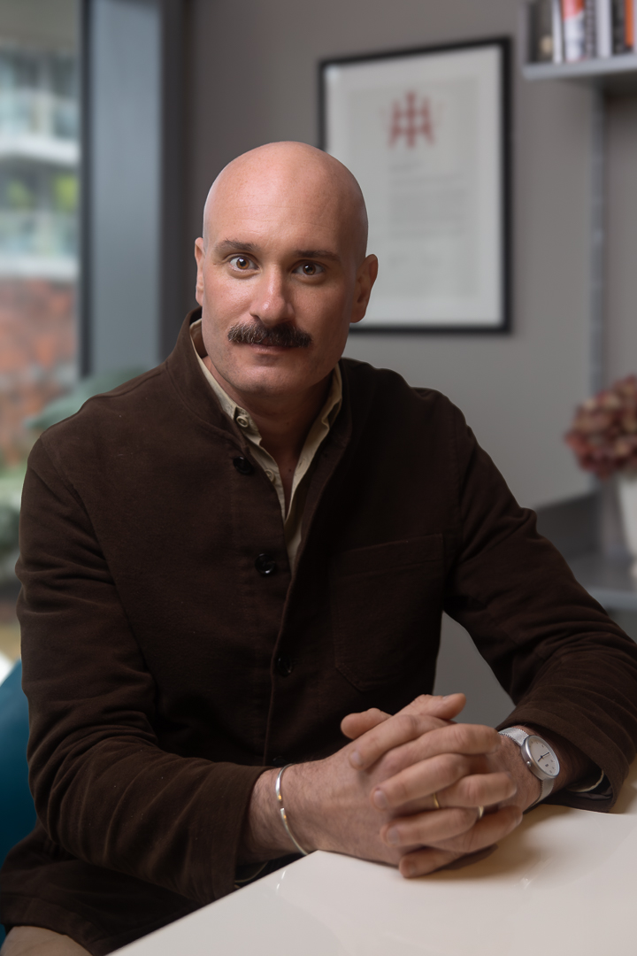 Corporate portrait photography by Oscar Espinoza — Jones Lambell Ellis team