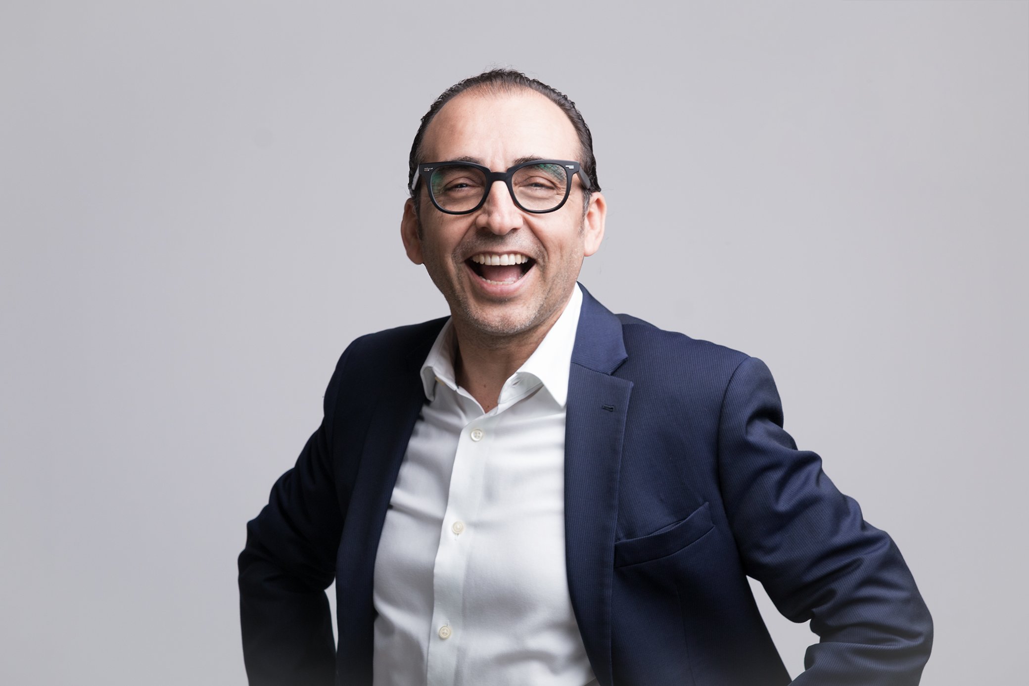 Professional portrait photography by Oscar Espinoza - Commercial portrait photography Surrey London