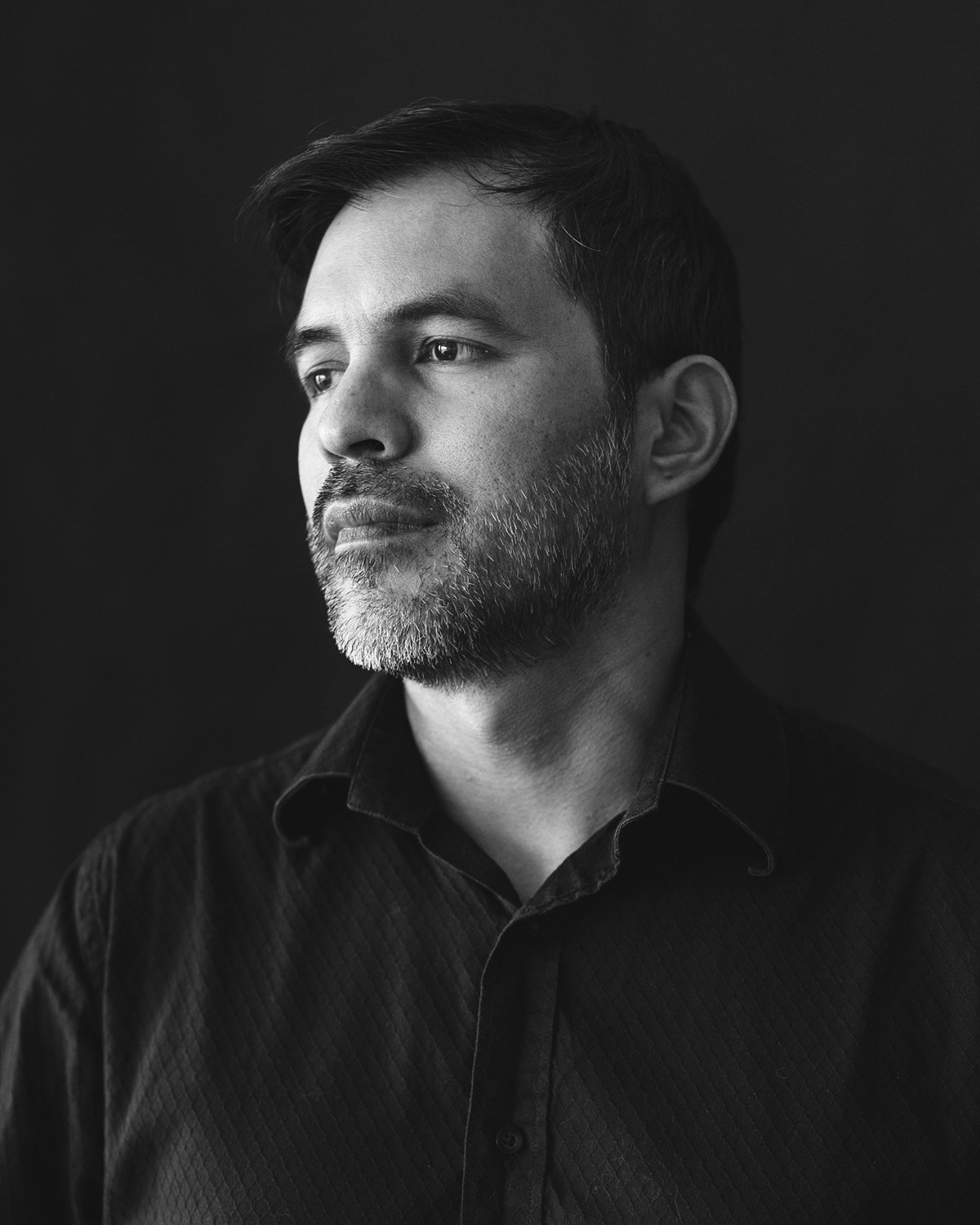 Professional portrait photography by Oscar Espinoza - Commercial portrait photography Surrey London