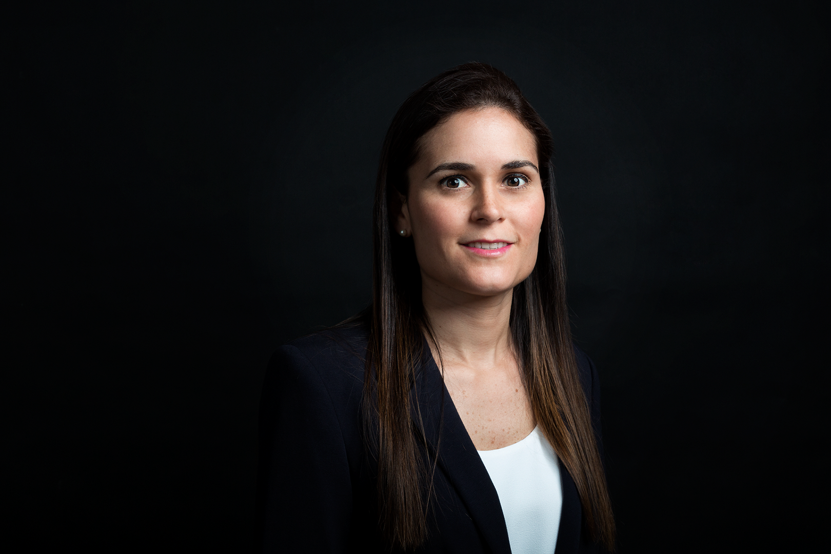 Professional portrait photography by Oscar Espinoza - Commercial portrait photography Surrey London